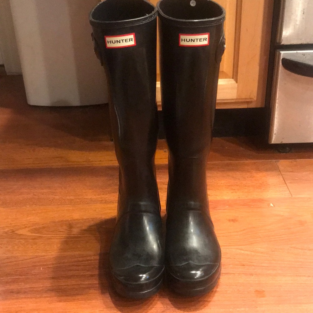 Women’s tall hunter boots size 9